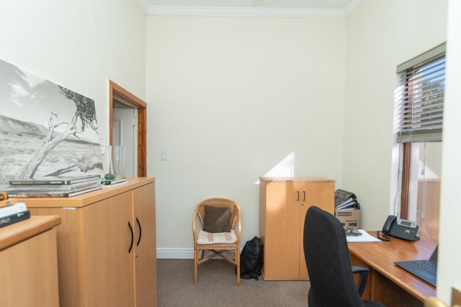 Commercial Property for Sale in Richmond Hill Eastern Cape